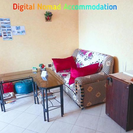 Aertisticspace In The Center 4Bunk Dormroom Tanger Exterior foto